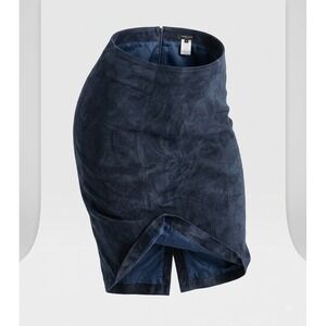 Wilsons Leather Vintage Women's Blue Suede Leather Lined Skirt. Size 8